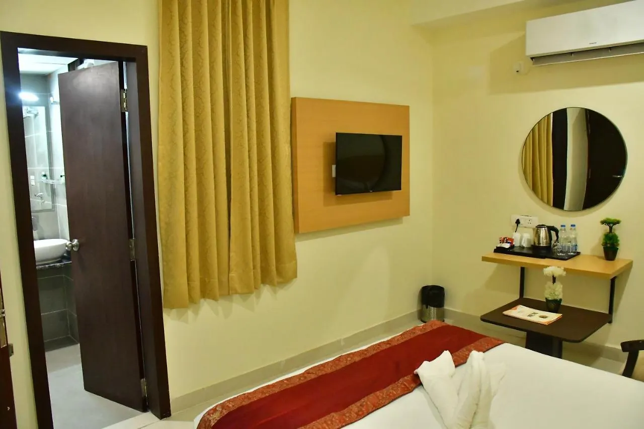 Hotel Yatharth Inn Benares