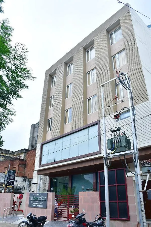 Hotel Yatharth Inn Benares